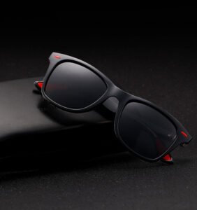 Óculos Escuro Ultra Protect compre 1 leve 6 Clube Boss