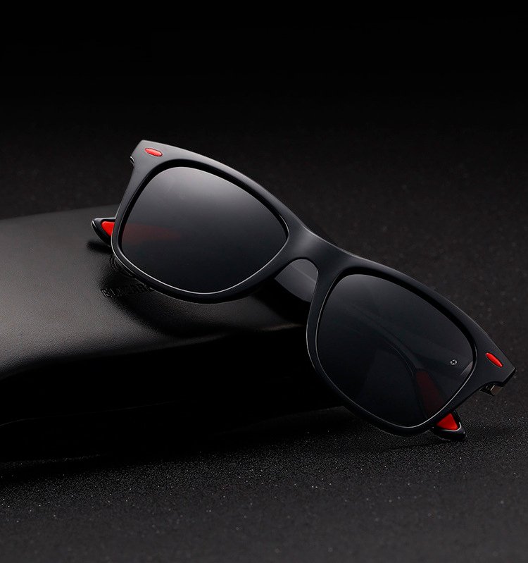 Óculos Escuro Ultra Protect compre 1 leve 6 Clube Boss