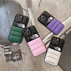 Capinha iPhone Exclusive TNF - Clube Boss